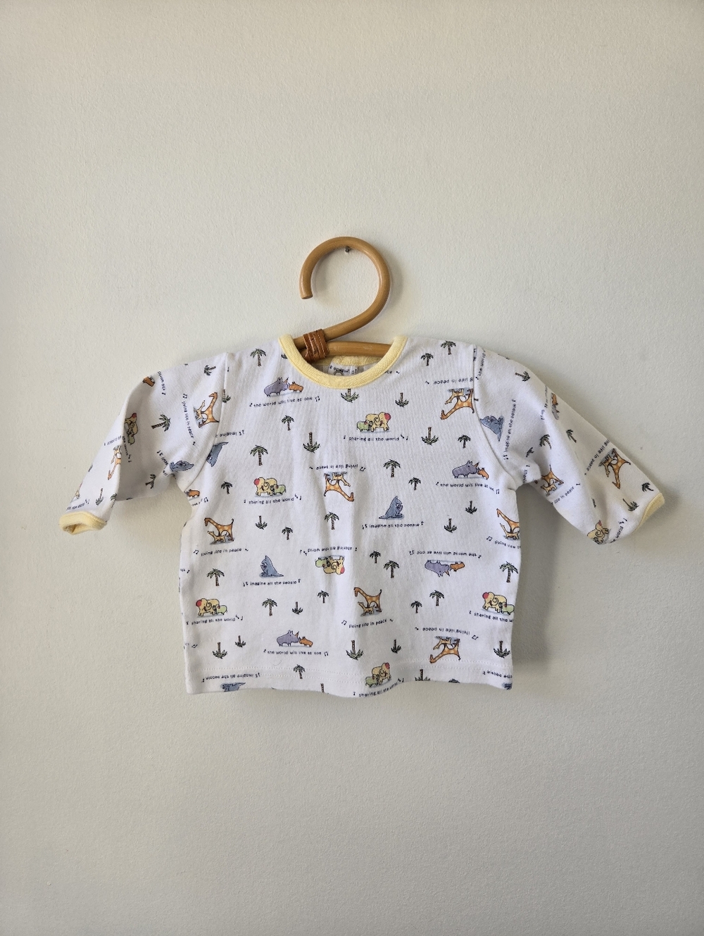 Vintage Y2K Carters Yoko Ono John Lennon Tee